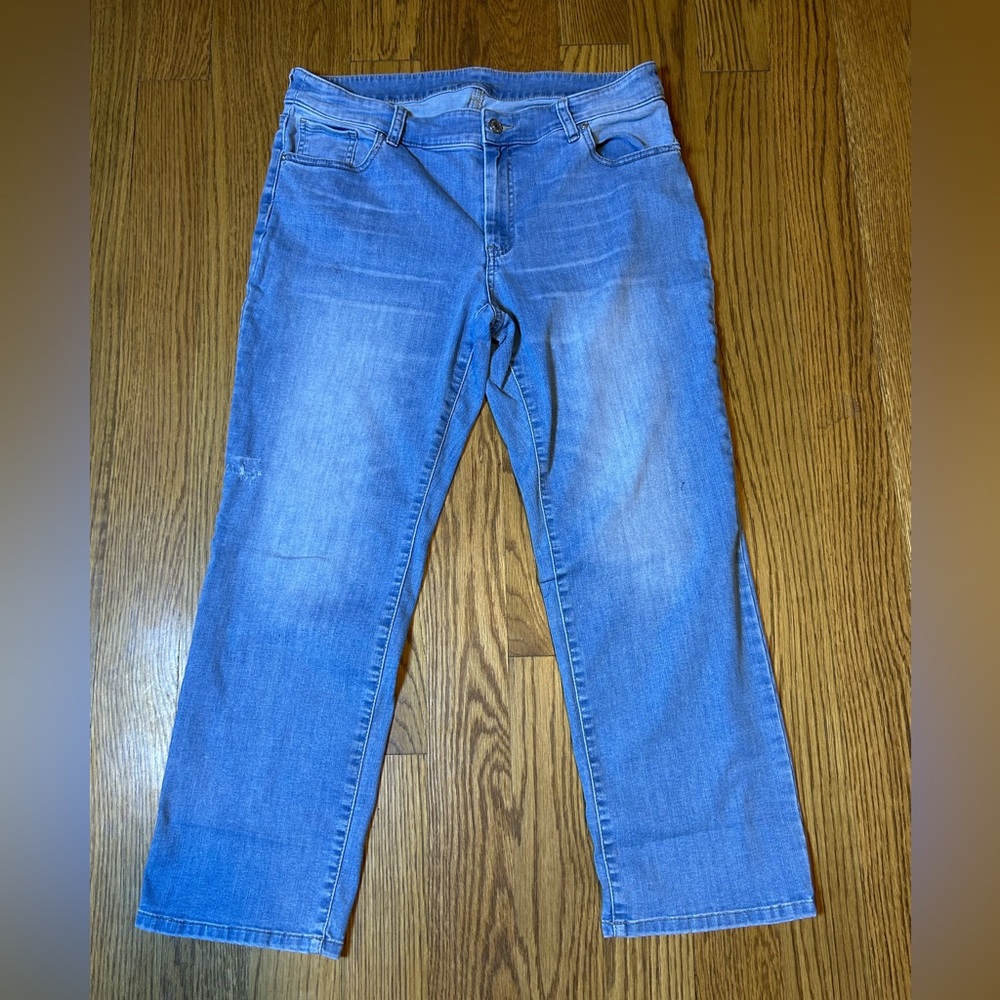 Chico's Straight Leg Jeans Women’s Size 2.5S 5-Pocket Blue Denim‎ Stretch